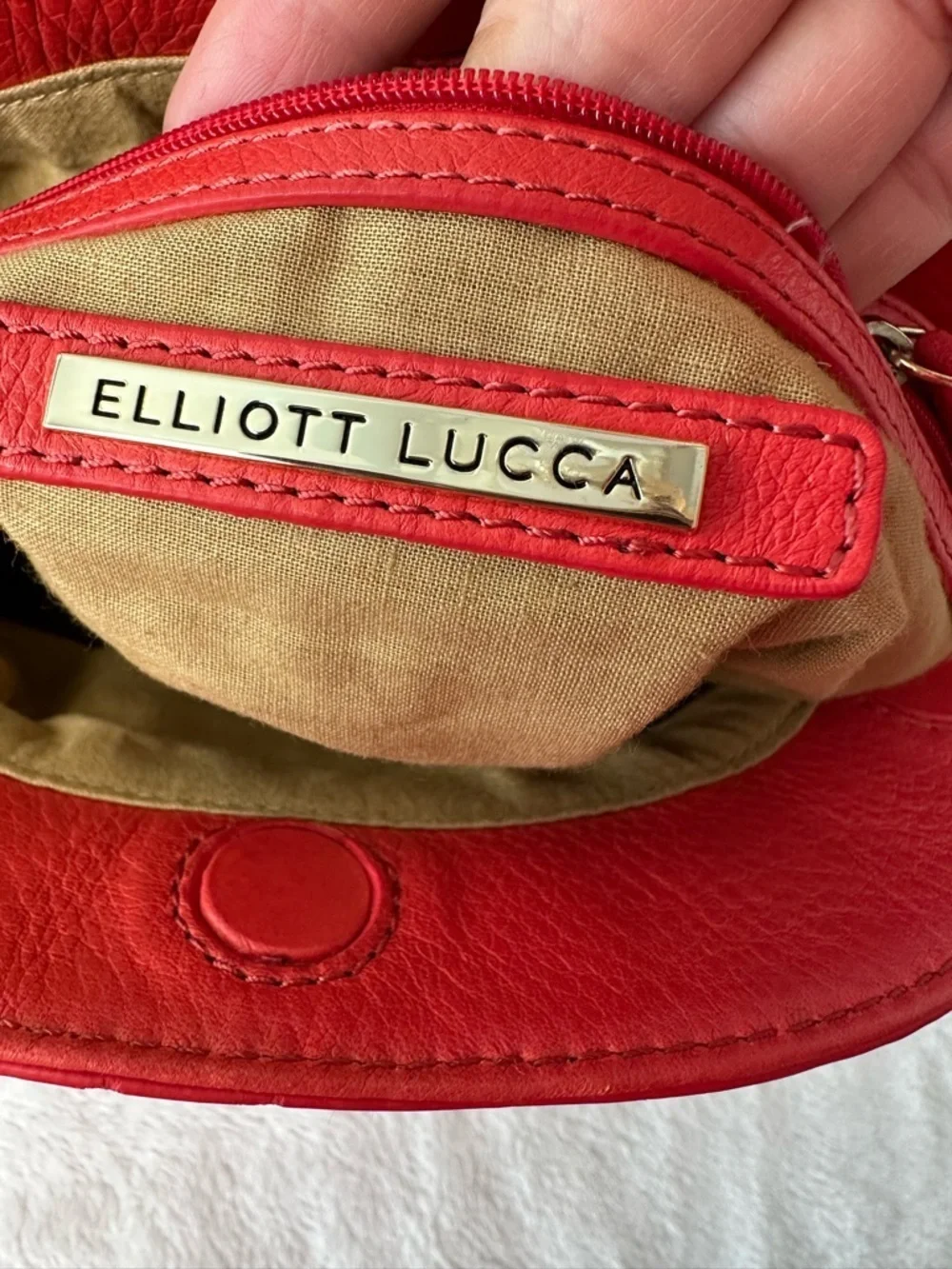 Elliott Lucca very good